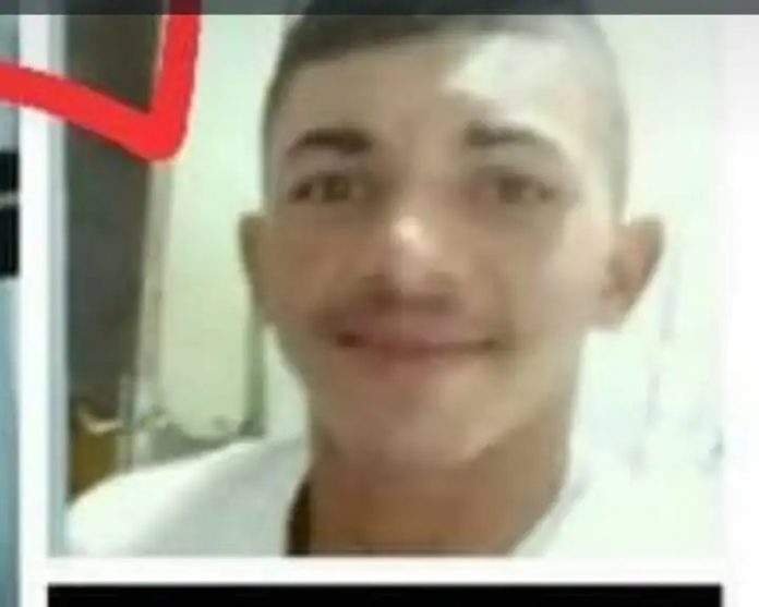 526AC2FA-501A-41C7-B9EC-8E8D6A950498