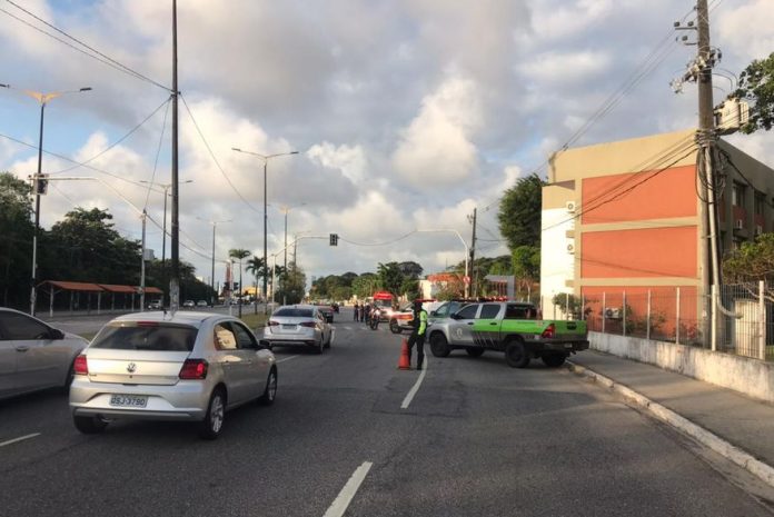 motociclista_morre_em_acidente_com_motos_em_frente_a_ufpb_em_joao_pessoa