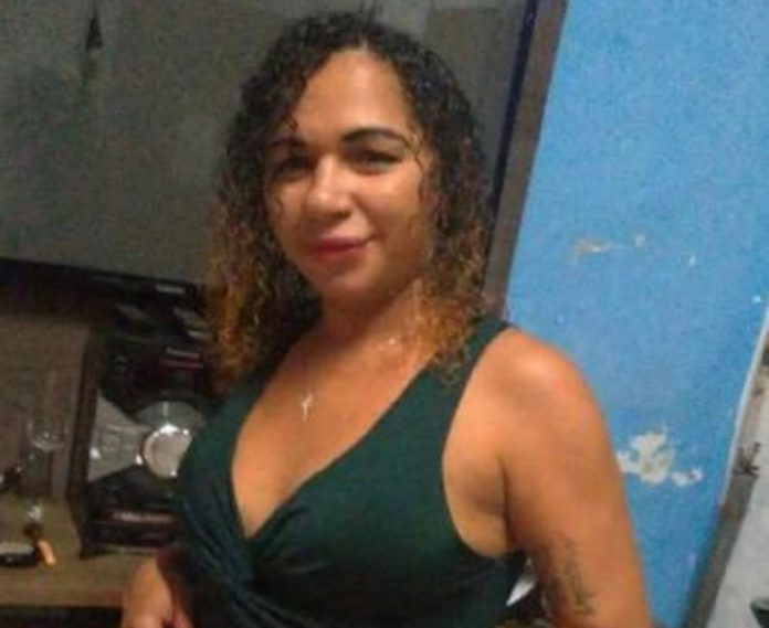 316123940_869174420753532_2054298357569360987_n-364x465