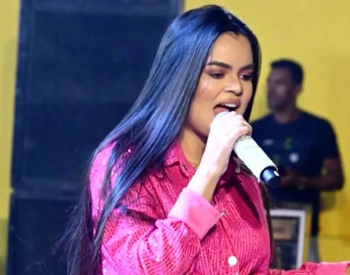 danieze-santiago-em-duas-estradas