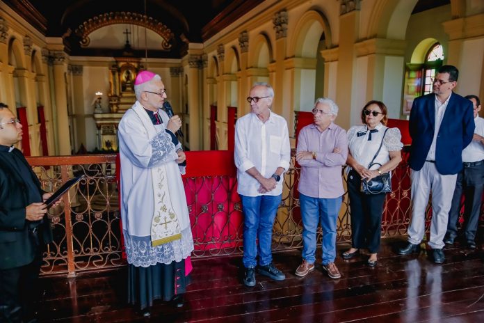 Cícero Lucena e Dom Manoel Delson abrem oficialmente a Festa das Neves (3)