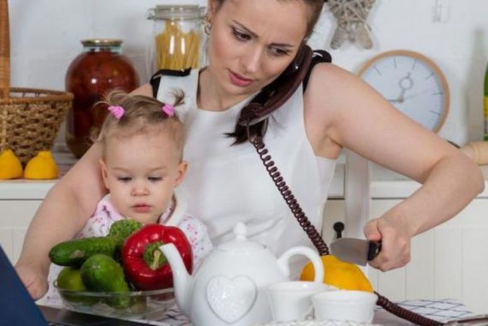 bigstock-mother-with-baby-in-kitchen-46438867-1180x472