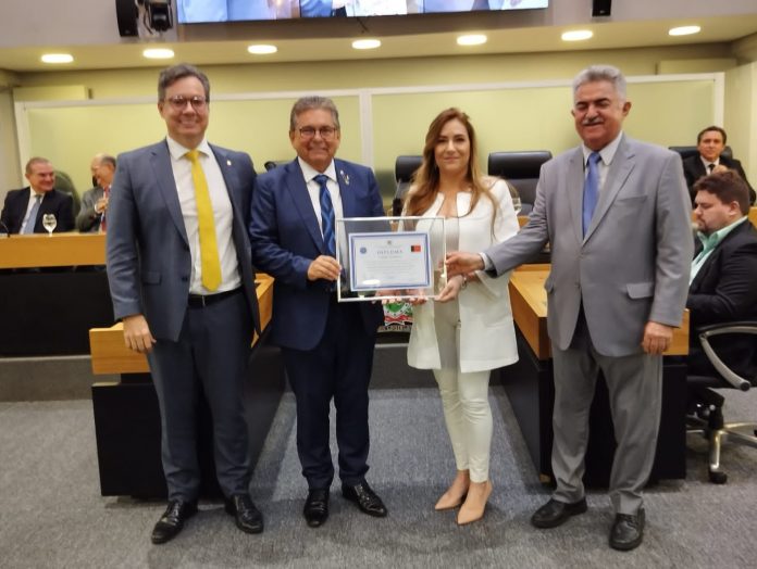 20f91124-e9f1-8dd3-7820-a6e499e0c535