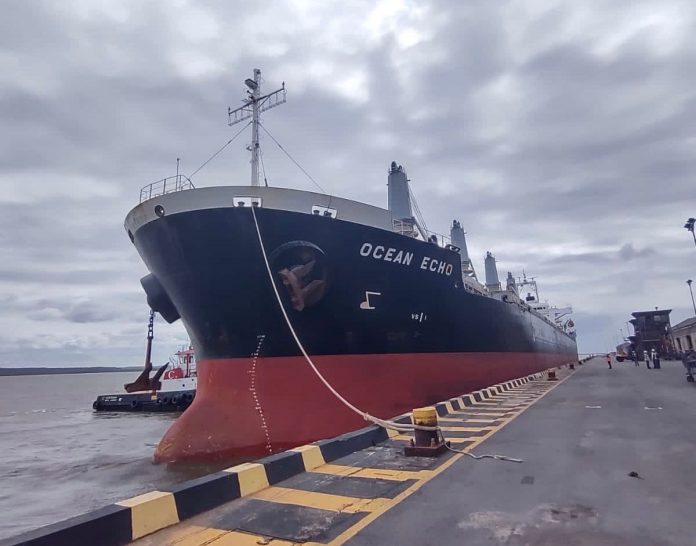 Navio-porto cabedelo