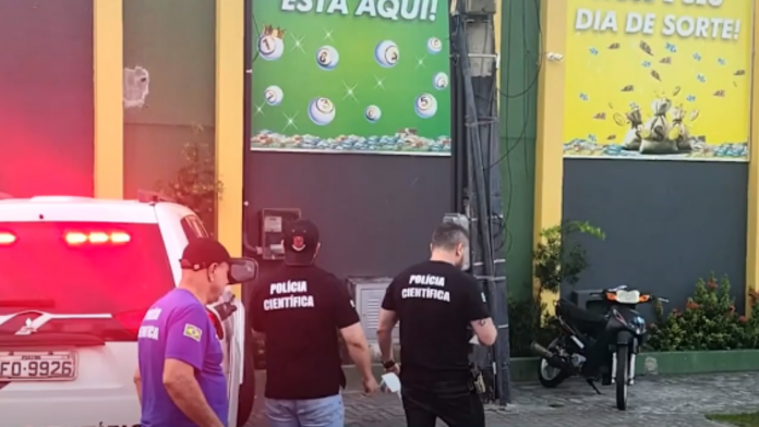 Policia-apreende-40-maquinas-caca-niqueis-e-prende-15-pessoas-por-loteria-ilegal-na-Grande-Joao-Pessoa