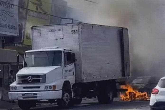 caminhao_fogo____foto_instagram