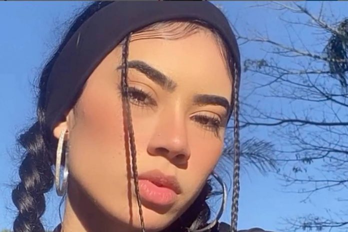 169807418965368e4d01ffb_1698074189_3x2_xl