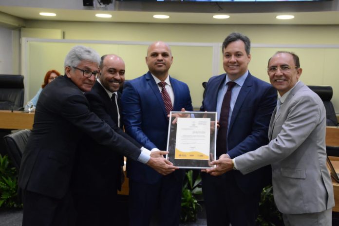 8b906ccc-babc-8d31-a240-3f47173ef988