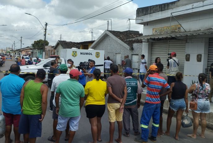 csm_POPULACAO_OBSERVA_TRABALHO_DA_POLICIA_f3d03ca6a8