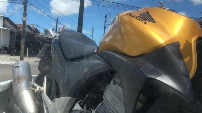 Moto usada em assalto