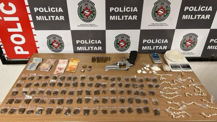 Policia-Militar-apreende-arma-de-fogo-e-drogas-em-acao-de-combate-ao-trafico-em-Joao-Pessoa