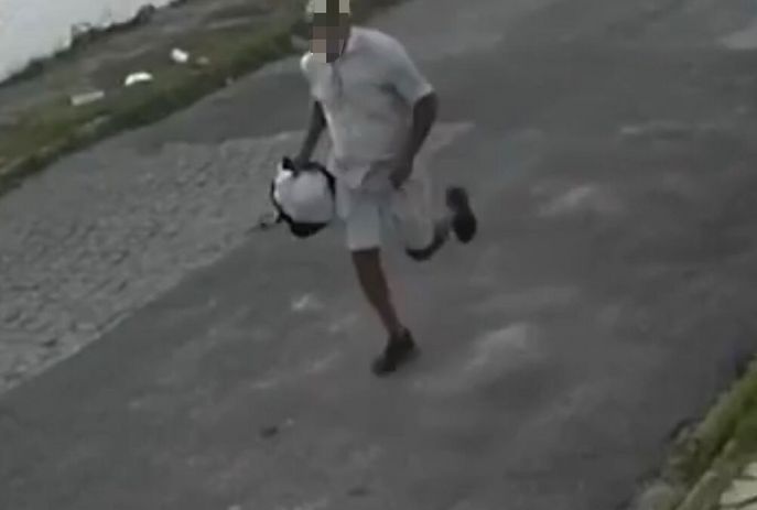 csm_HOMEM_CORREU_RUA.jpeg_3e3b517452