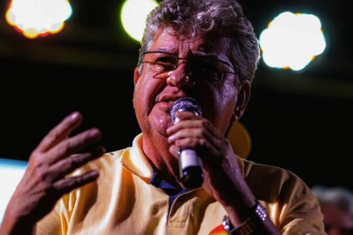 joao_azevedo_campanha-1200x800_Easy-Resize.com_