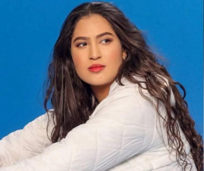 Kamylla-Cristina-Rosa-de-Oliveira