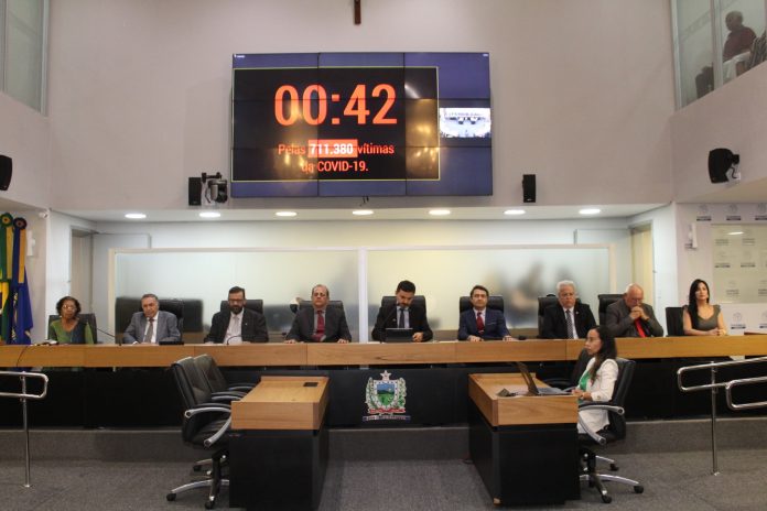 c21b3e05-4d53-65e7-9f6b-2b522244d936